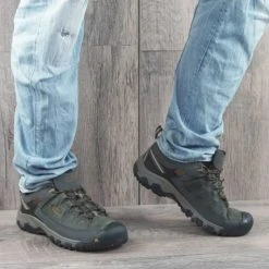 Keen Targhee III WP Wanderschuhe Black/Olive/Gold Herren -Salomon Shop unnamed file 656